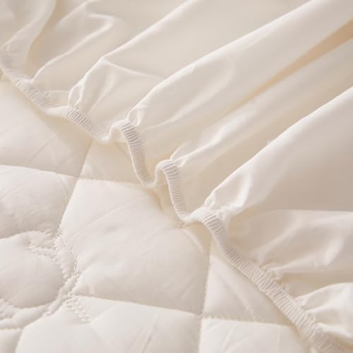 Extra Deep Pocket Fitted Sheet with Quilted Mattress Pad and Non Slip Cover
