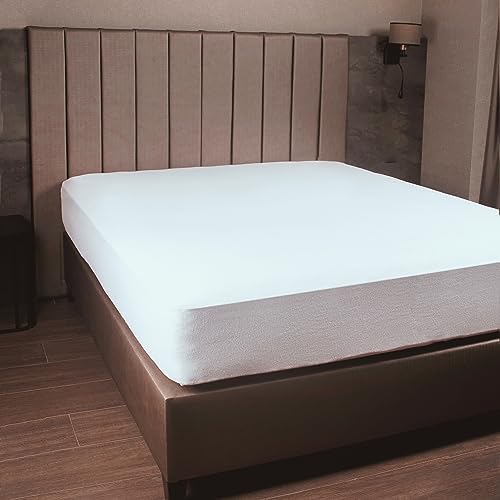 MAX HOME Premium Waterproof Mattress Protector Twin Size